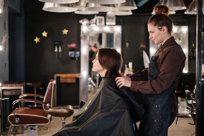 What Should a Good Professional Hair Stylist Booking App Do