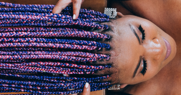 Tips for Hairstylists Mixing Braiding Hair Colors